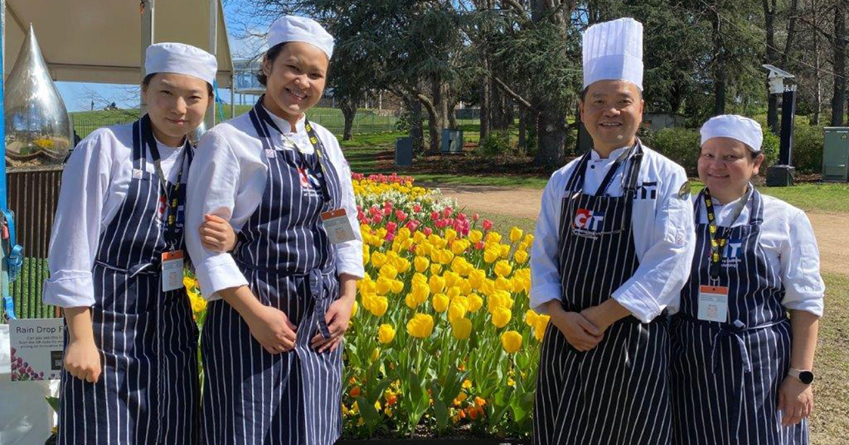 Floriade_cooking_team.jpg