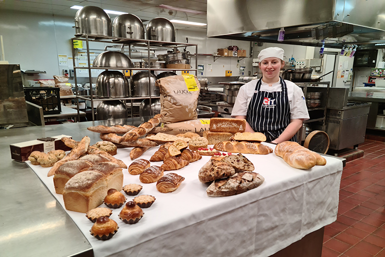 Rachel_Crawford_Retail_baking.jpg