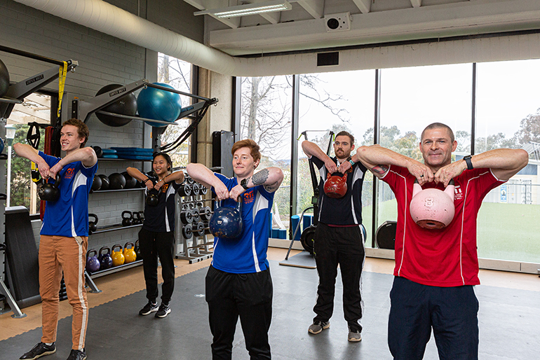 220823-Fit_and_Well_Gym_Photoshoot_4_Kettlebell_Upright_Row.jpg